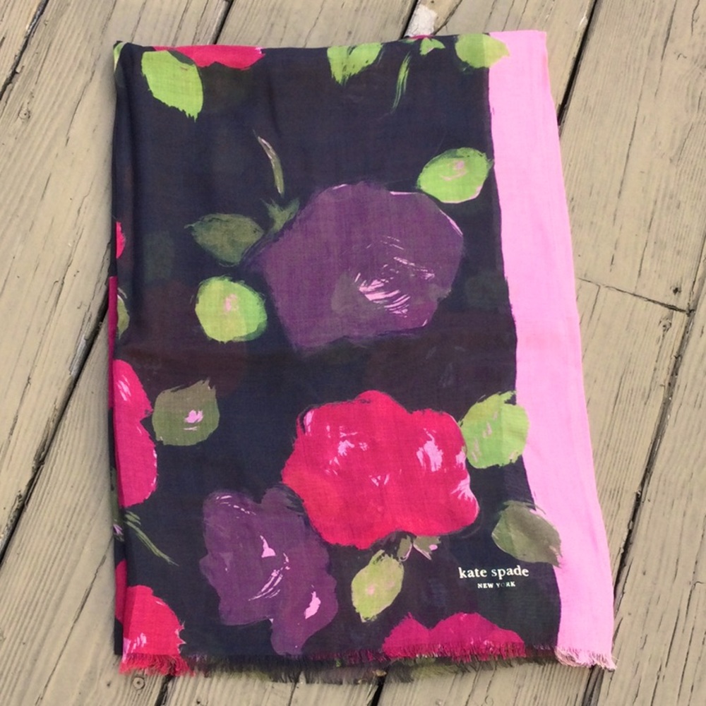 KATE SPADE NEW YORK JUST ROSY SCARF OBLONG BLACK, RED, GREEN, PINK.  NWT